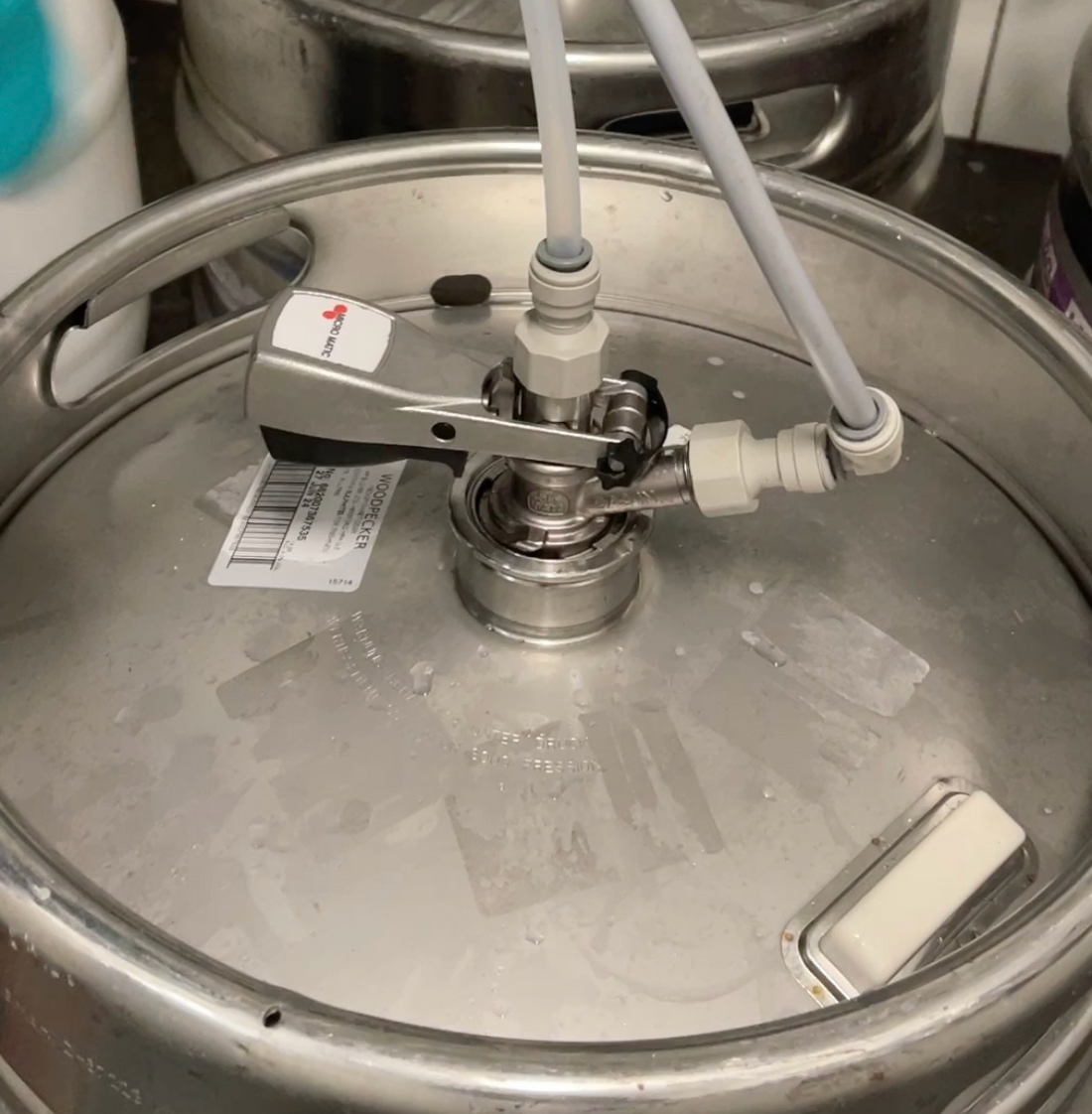 Comparison of common keg coupler types including A Type, D Type, S Type, G Type, M Type, U Type and KeyKeg couplers used in beer dispense systems.