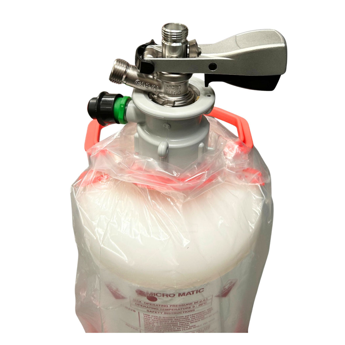 how a sankey keg connector fits onto a sankey line cleaning bottle 